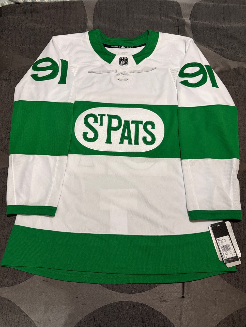 NWT Authentic TML Tavares #91 St. Pats Hockey Jersey